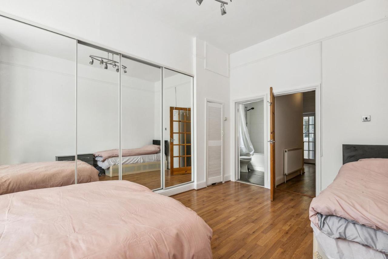 Cozy Wimbledon Apartment لندن المظهر الخارجي الصورة