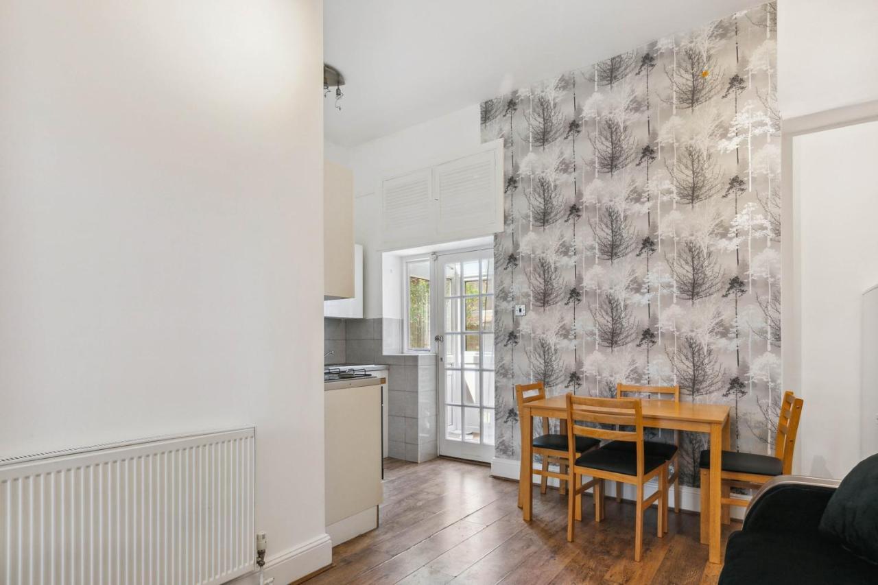 Cozy Wimbledon Apartment لندن المظهر الخارجي الصورة