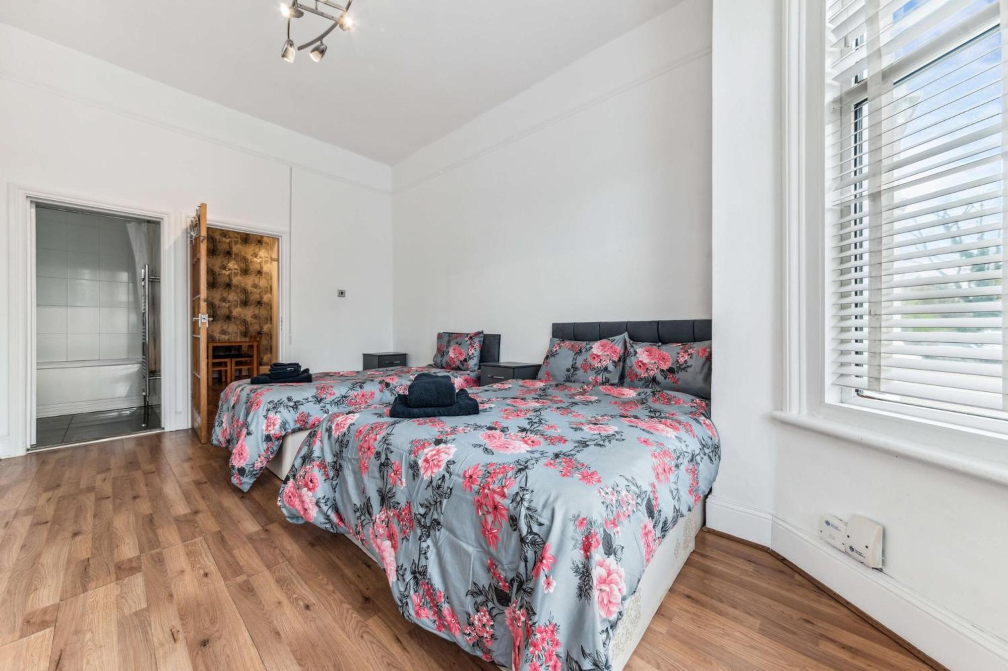 Cozy Wimbledon Apartment لندن المظهر الخارجي الصورة