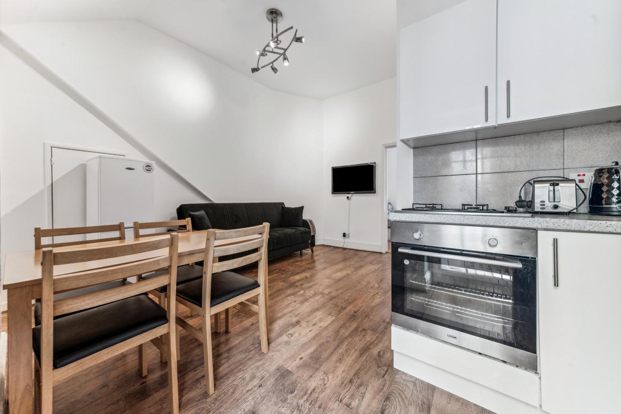 Cozy Wimbledon Apartment لندن المظهر الخارجي الصورة